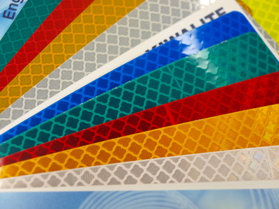 Kiwalite microprismatic reflective sheeting colours